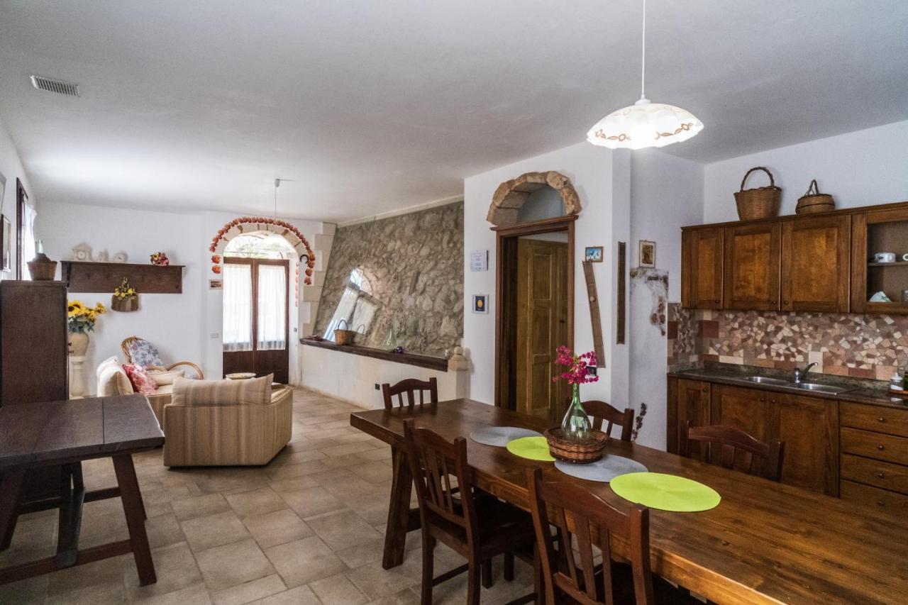 אנדרנו Palacca, Trullo Salentino מראה חיצוני תמונה